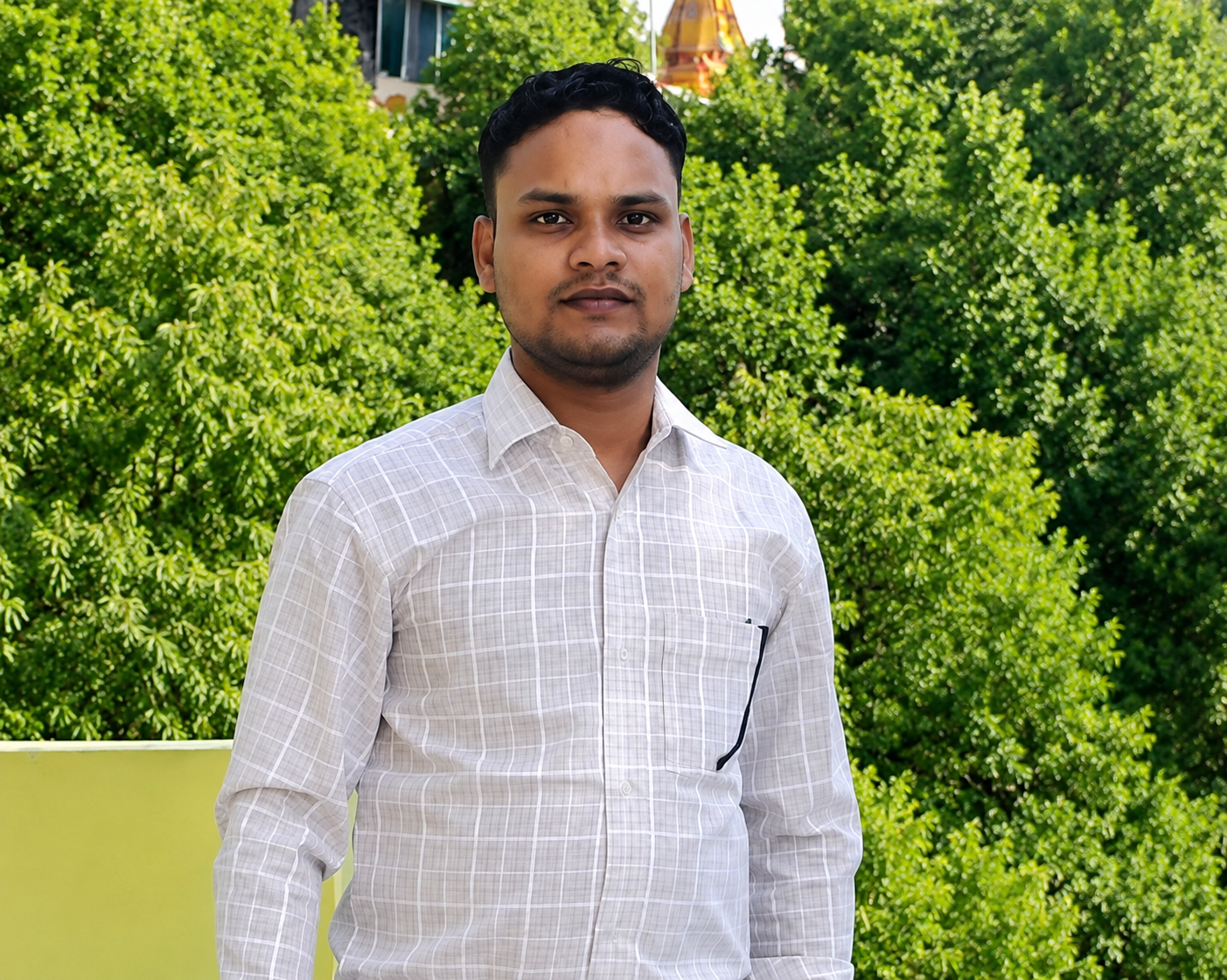 Dr. Hatim